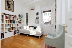 Televisión de pantalla plana 