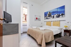 1 slaapkamer, een strijkplank/strijkijzer, babybedden, gratis wifi