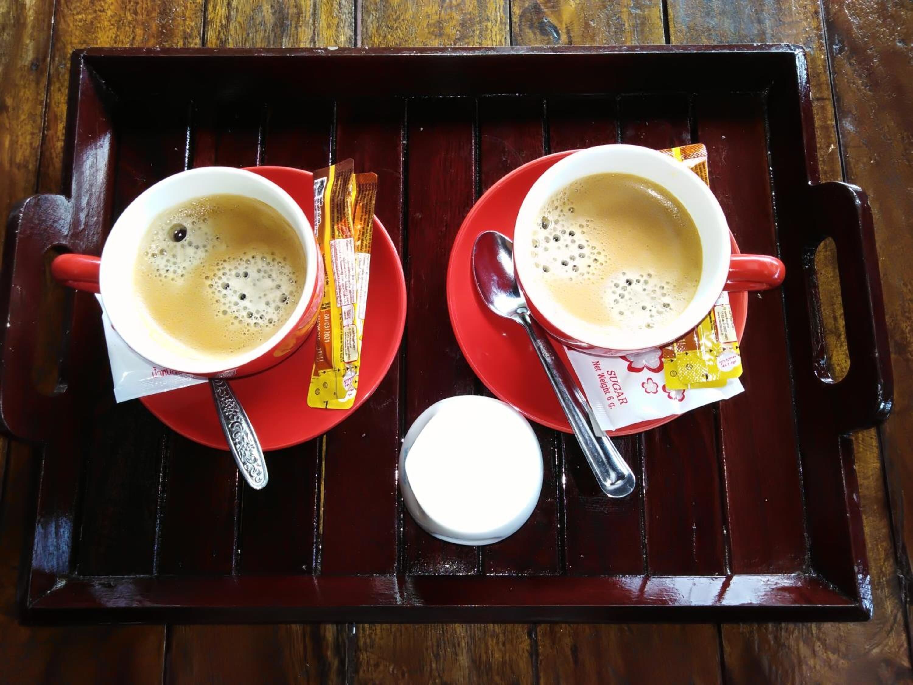 breakfast, lunch, dinner served; local and international cuisine