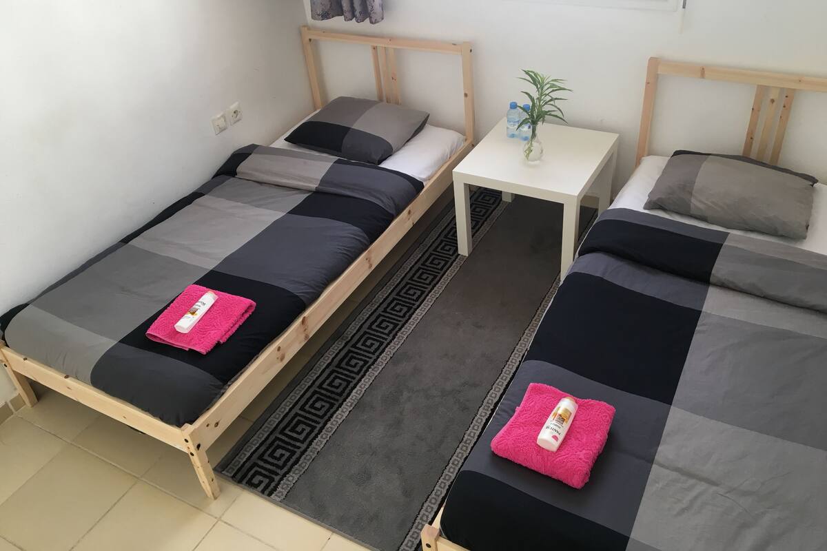 Twin Room | Blackout curtains, free WiFi, individually furnished, bed sheets