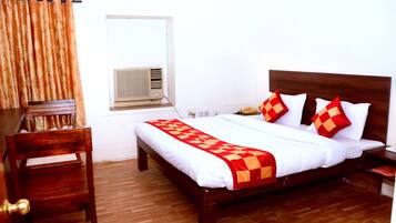 In-room safe, individually decorated, individually furnished