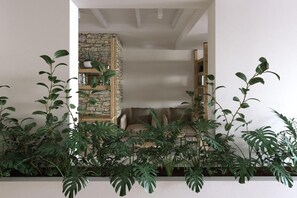 Bahagian dalam