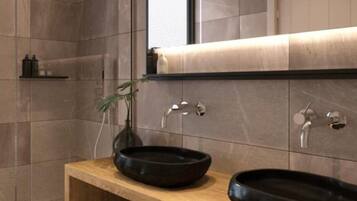 Shower, free toiletries, hair dryer, bathrobes