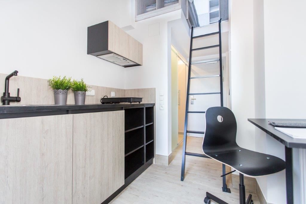 single room | desk, free wifi