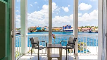 Panoramic Penthouse, Harbour View | Terrace/patio