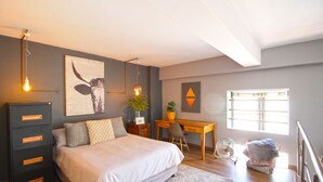 Apartamento conforto, 1 quarto | 1 quarto, roupas de cama premium, escrivaninha