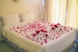 Apartment | 1 bedroom, in-room safe, desk, iron/ironing board - Ozlem Apart 2 (Marmaris)