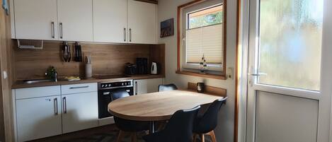 Fridge, oven, high chair