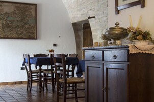 Desayuno típico de la región gratuito y diario