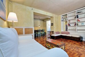 Lägenhet - 2 sovrum | Vardagsrum | Tv