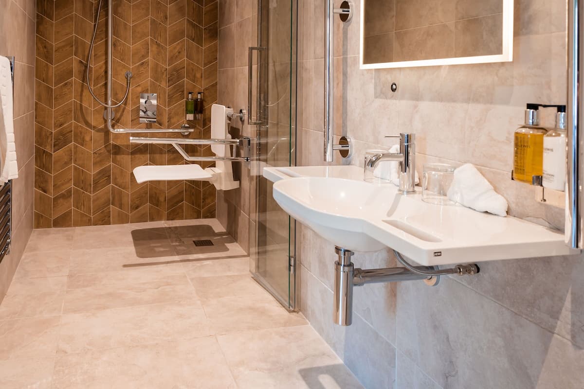 double room, accessible | bathroom | separate bathtub and shower, free toiletries, hair dryer, heated floors