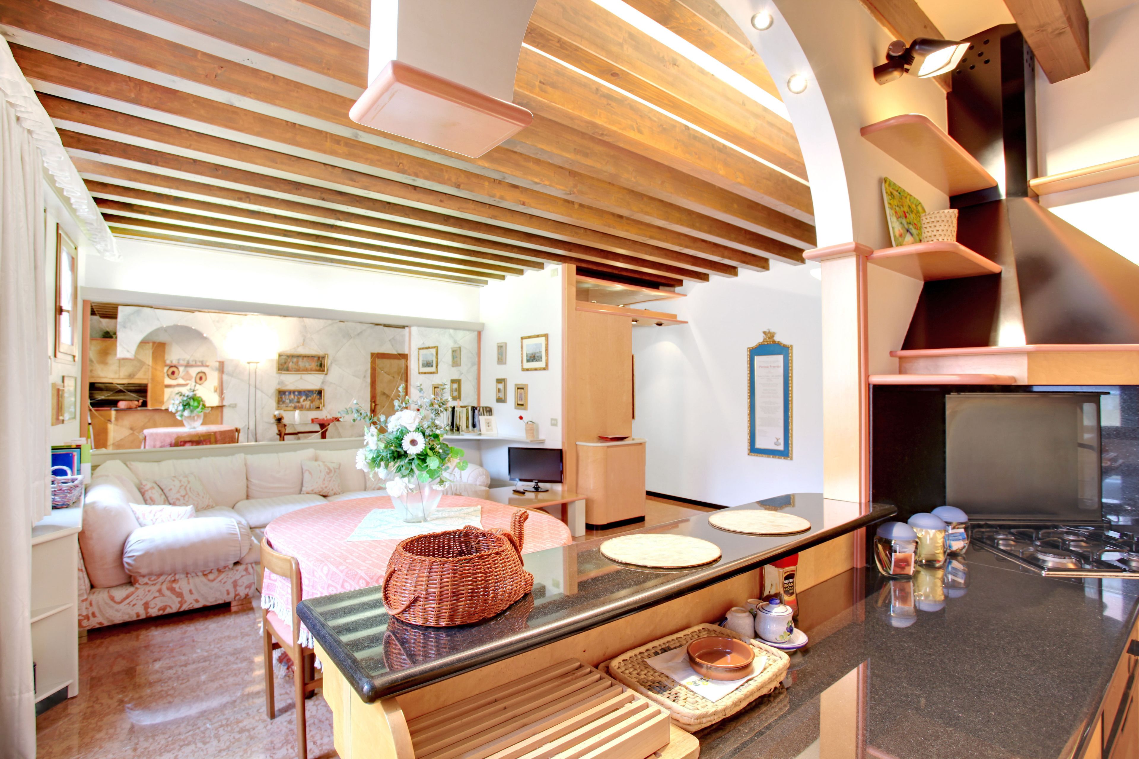 Apartment, 2 Schlafzimmer | Wohnbereich | Flachbildfernseher