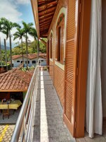 Apartamento tradicional, 2 habitaciones | Balcón