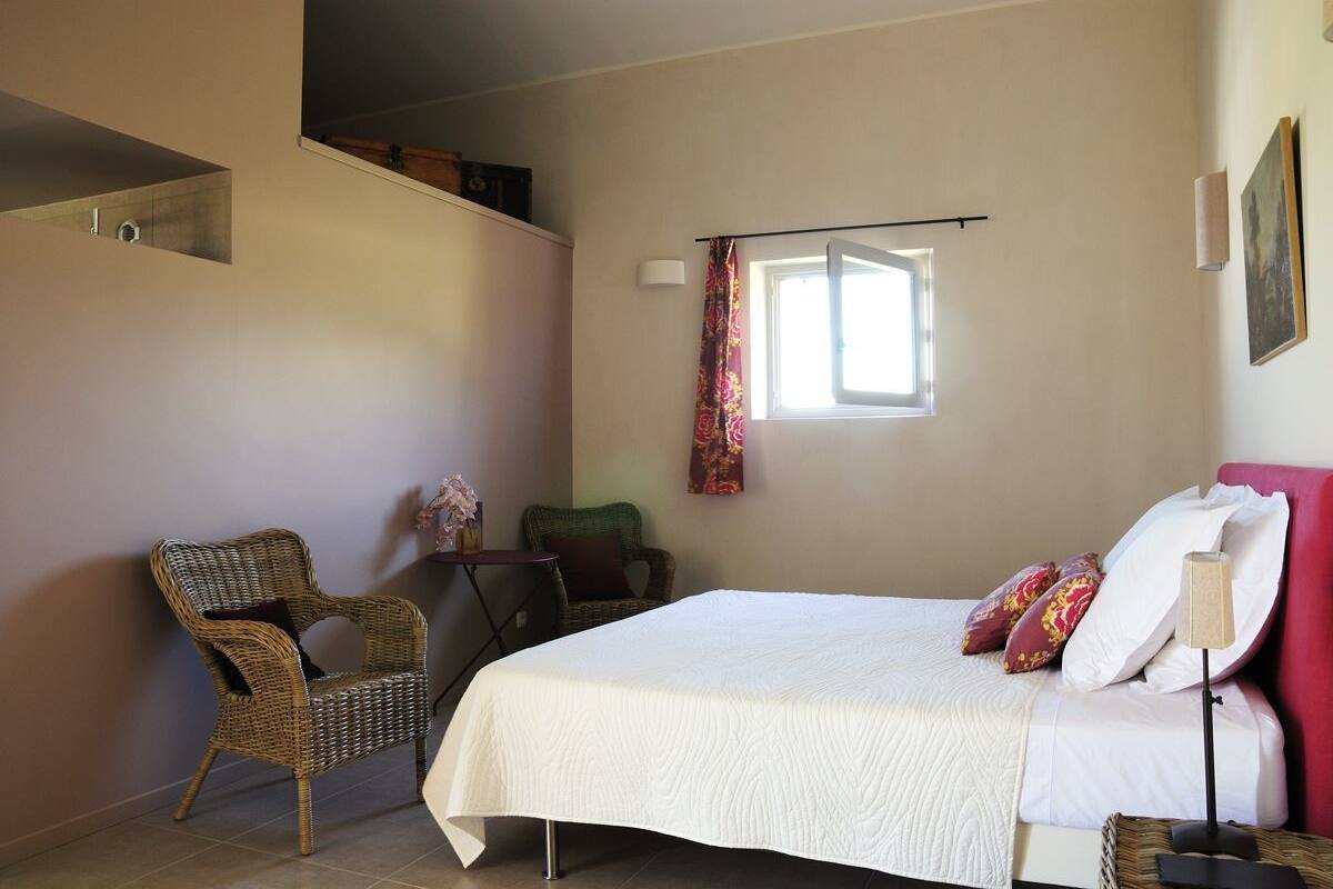 Double Room (Roussanne)