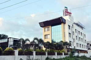 Exterior - Hotel Sai Shubham (Rahata)