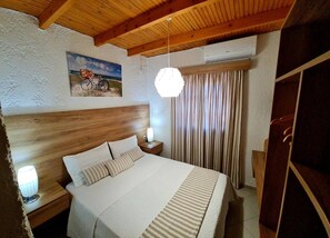 Villa, 3 habitaciones | 3 habitaciones, caja de seguridad en la habitación y escritorio 