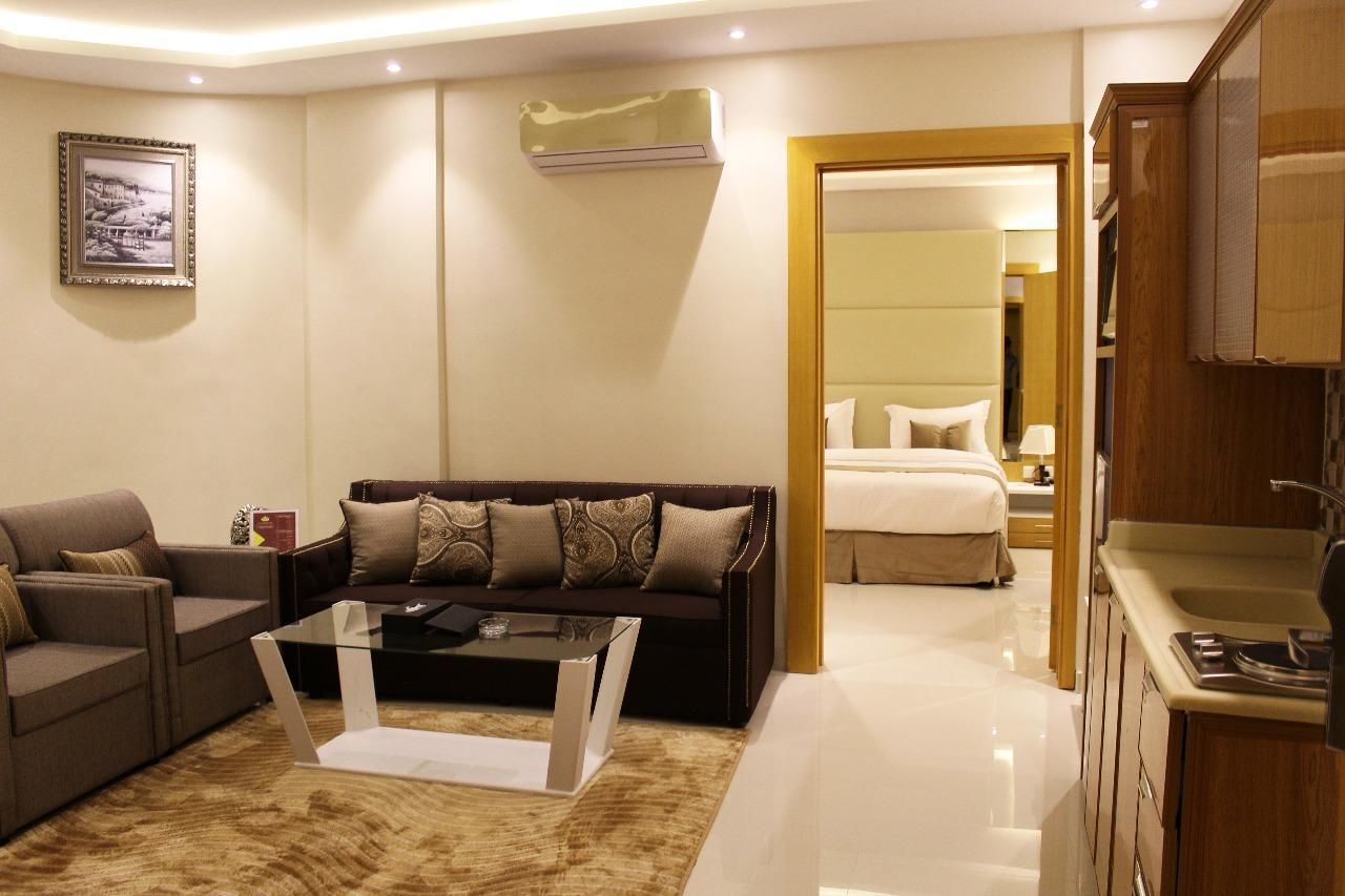 In-room safe, iron/ironing board, free WiFi, bed sheets