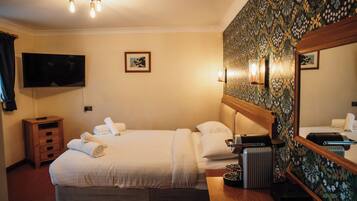 Double Room | Free WiFi