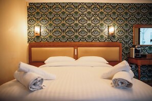 Double Room | Free WiFi - The Keelman and Big Lamp Brewery (Newcastle-upon-Tyne)