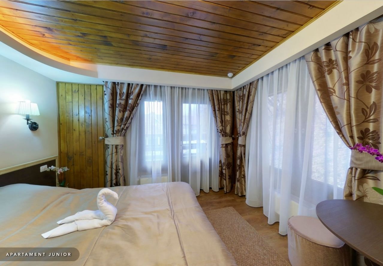 Junior Apartment | Minibar, in-room safe, iron/ironing board, free WiFi