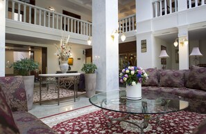 Sala de estar en el lobby