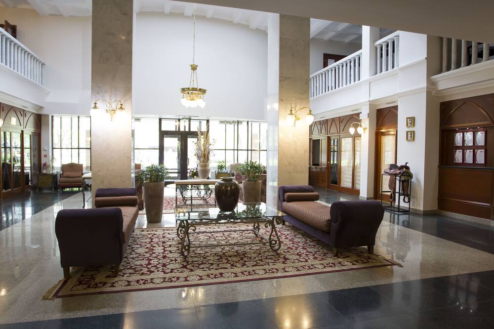 Atyrau Dastan Hotel
