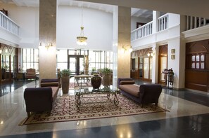 Breakfast area - Atyrau Dastan Hotel (Atyrau)