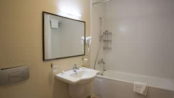 Standard Room, 1 King Bed (Mansarda) | Bathroom | Free toiletries, hair dryer, bathrobes, slippers
