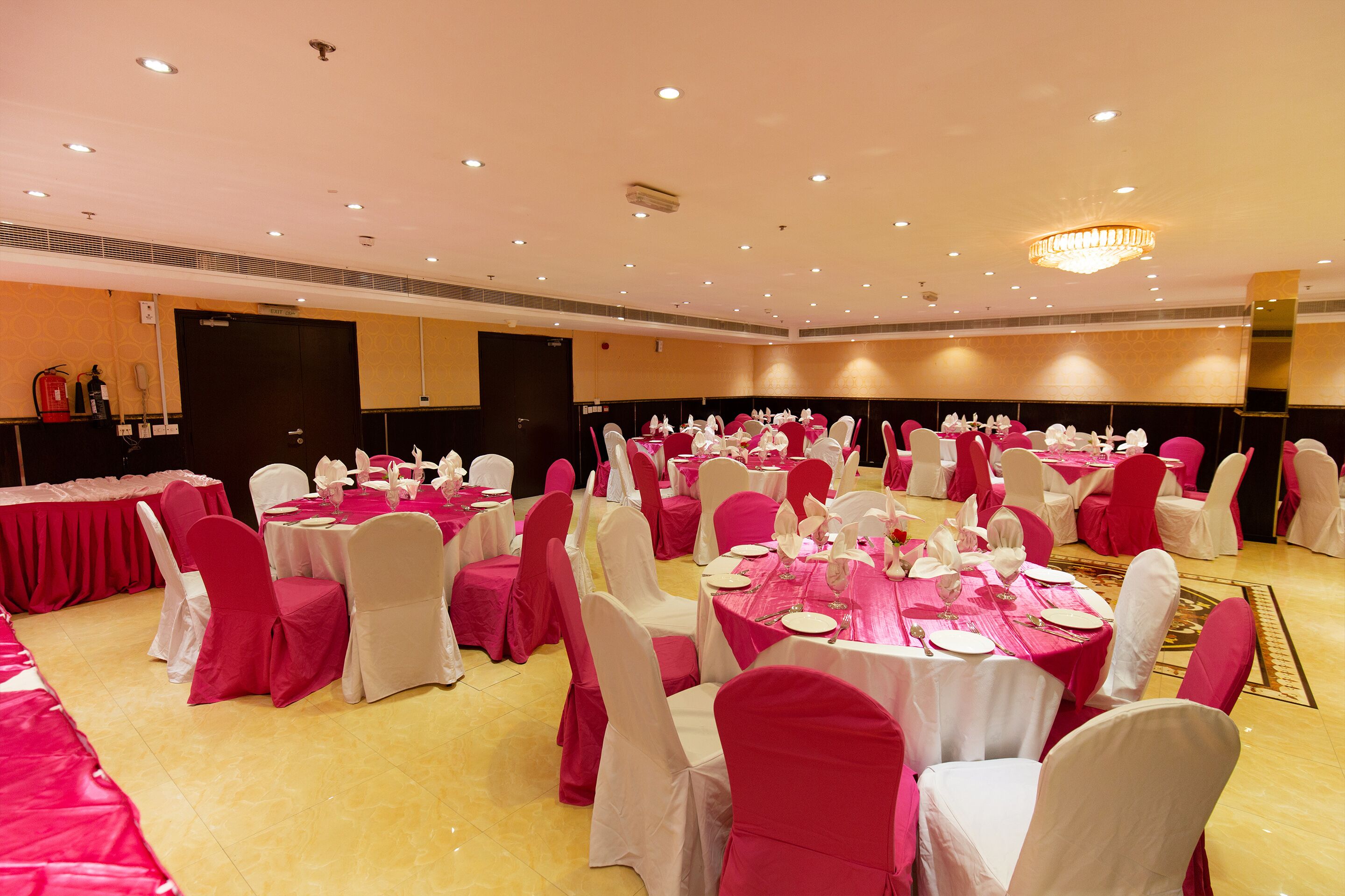 Banquet hall