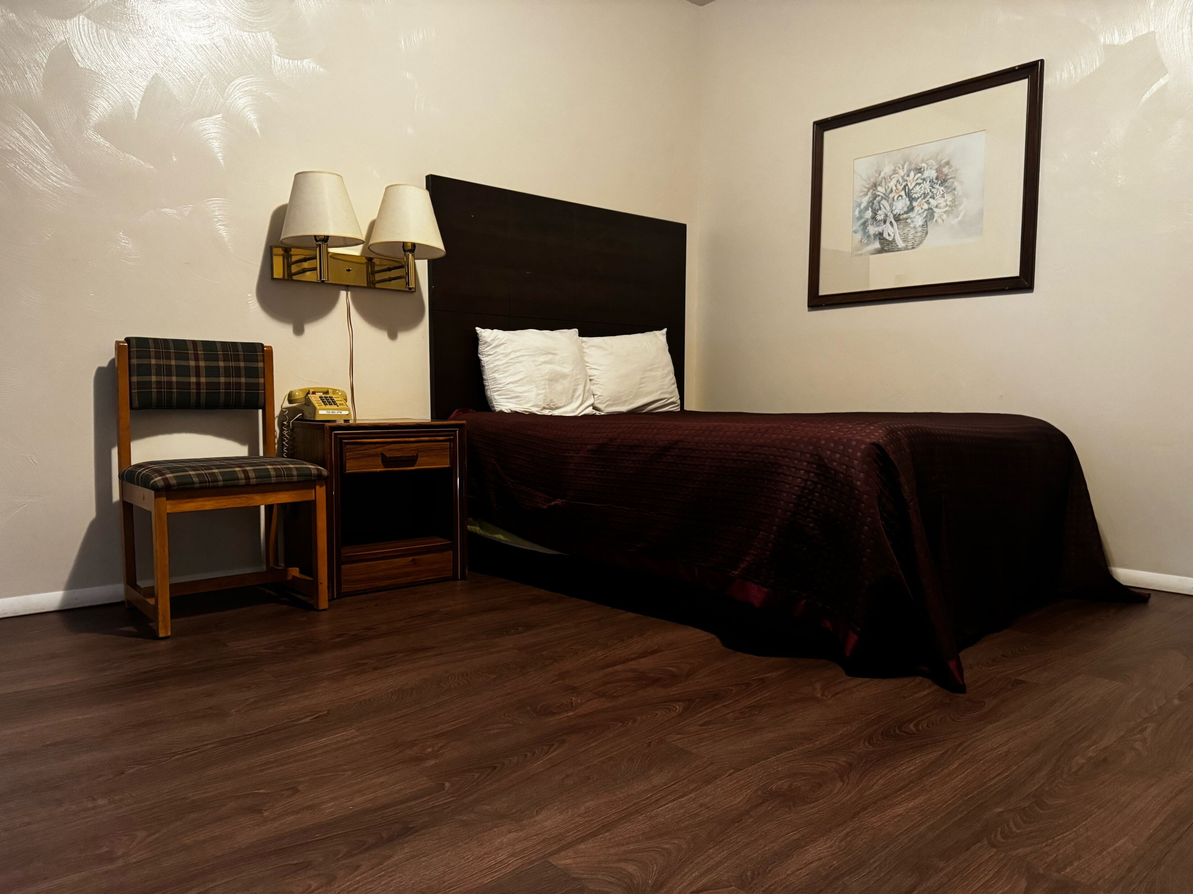 Economy Room, 1 Double Bed | Desk, soundproofing, free WiFi, bed sheets