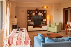Apartment | Living area | Flat-screen TV - Enjoy A Stunning View In The City (Kalamata)