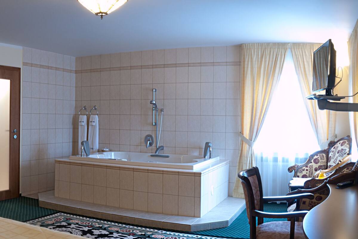 Standard Suite | Living room