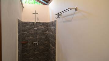 Standaard kamer, 1 queensize bed | Badkamer met douche