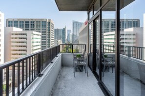 標準公寓, 2 間臥室 | 露台/庭院