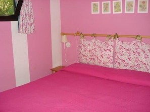 منزل صغير (2 People) | أسرّة أطفال/رضّع وملاءات أسرّة