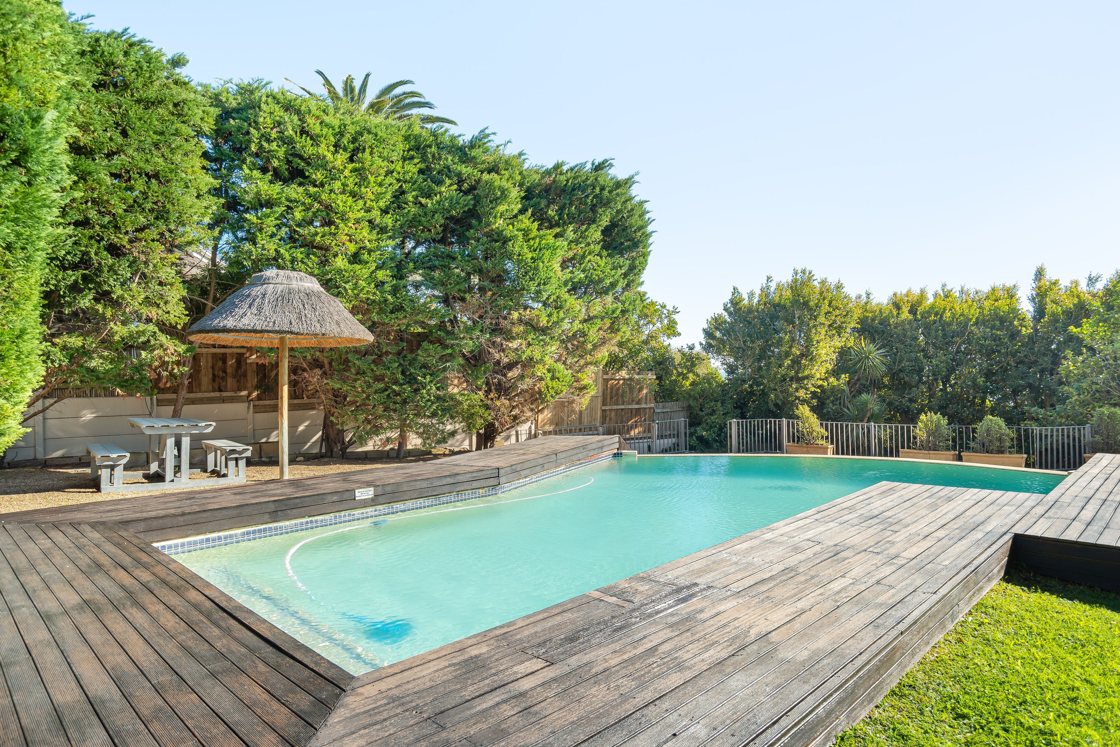 Outdoor pool, pool umbrellas, sun loungers