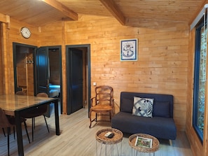 CABANE INSOLITE | Living area