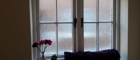 Appartamento, 1 camera da letto, al piano terra | Servizio della camera