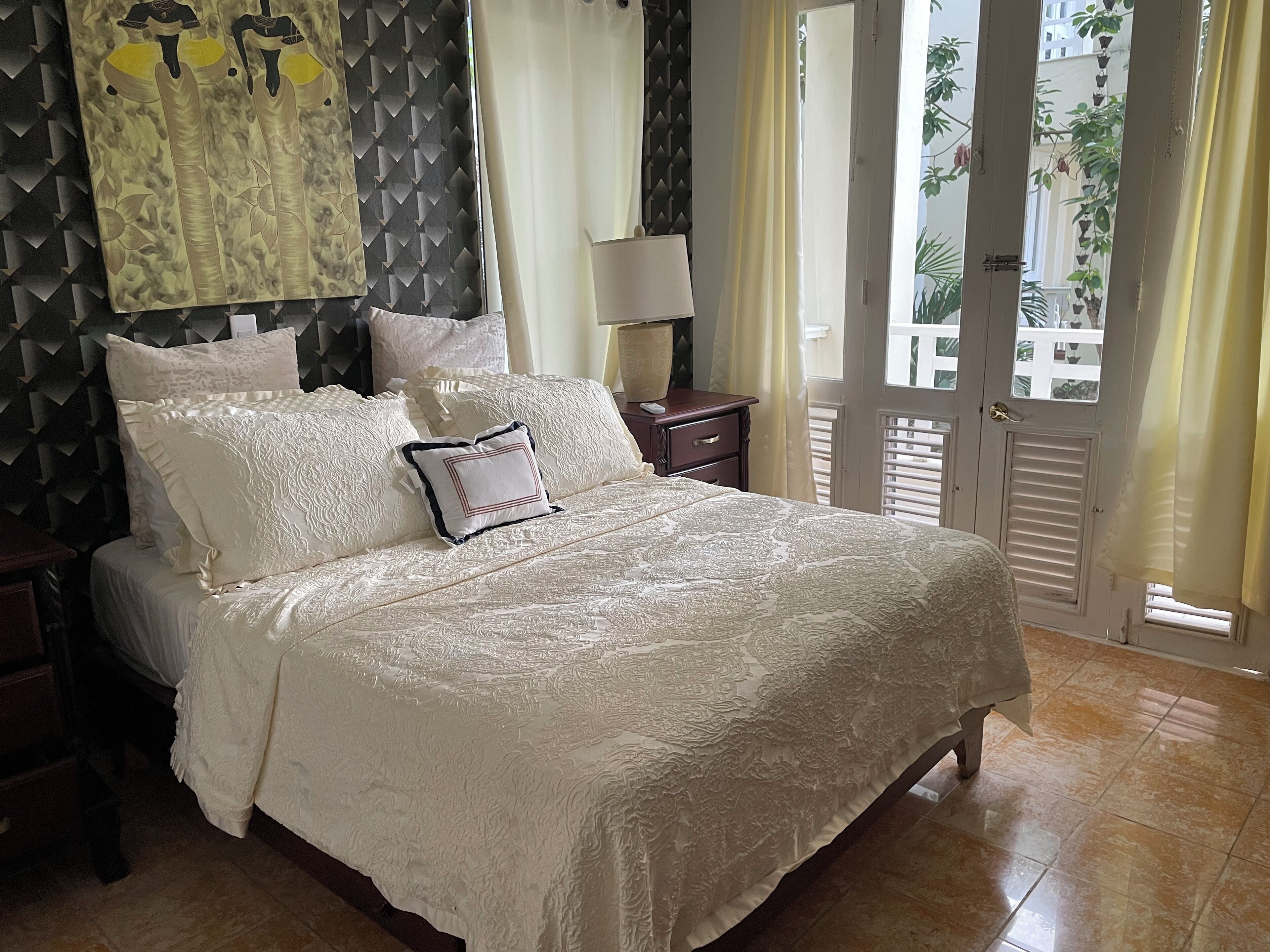 classic condo, multiple beds, non smoking (311) | in-room safe, individually decorated, individually furnished, free wifi