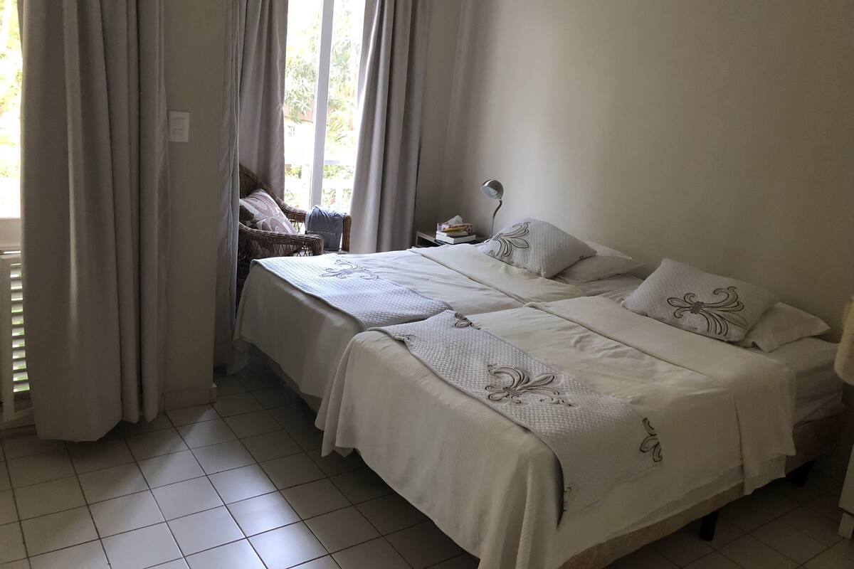 Comfort-Apartment, Mehrere Betten, Nichtraucher (411) | Zimmersafe, kostenloses WLAN, individuell dekoriert