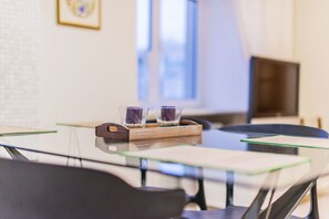 舒適公寓, 2 間臥室 | 熨斗/熨衣板、免費無線上網、床單