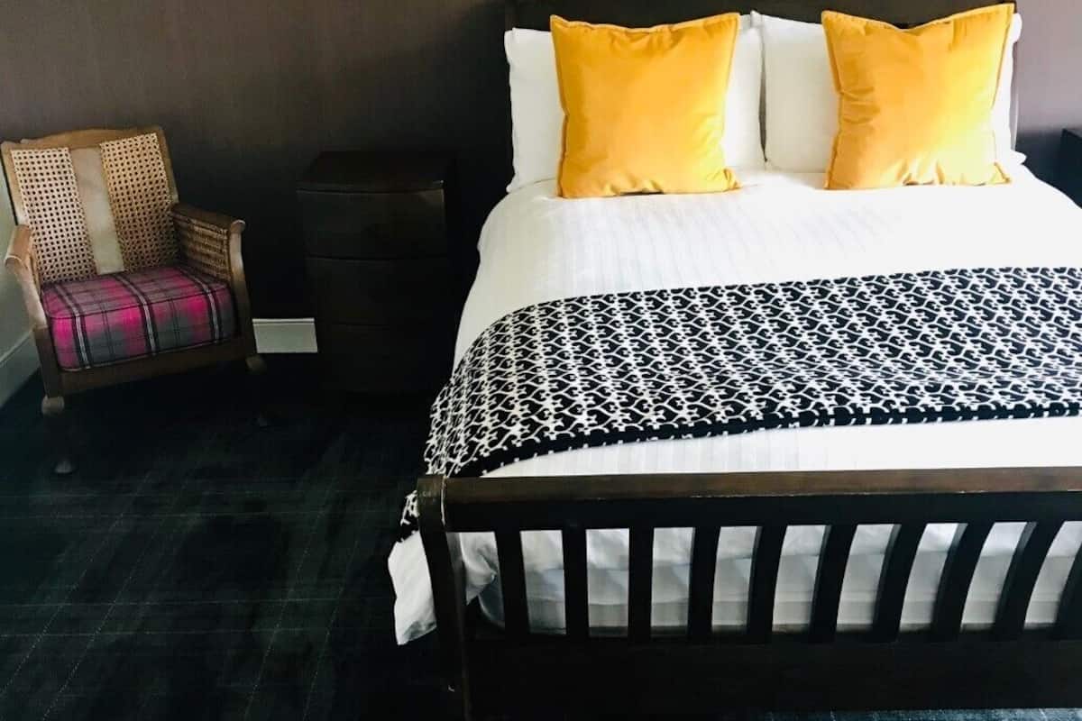 premium double room | individually decorated, individually furnished, iron/ironing board