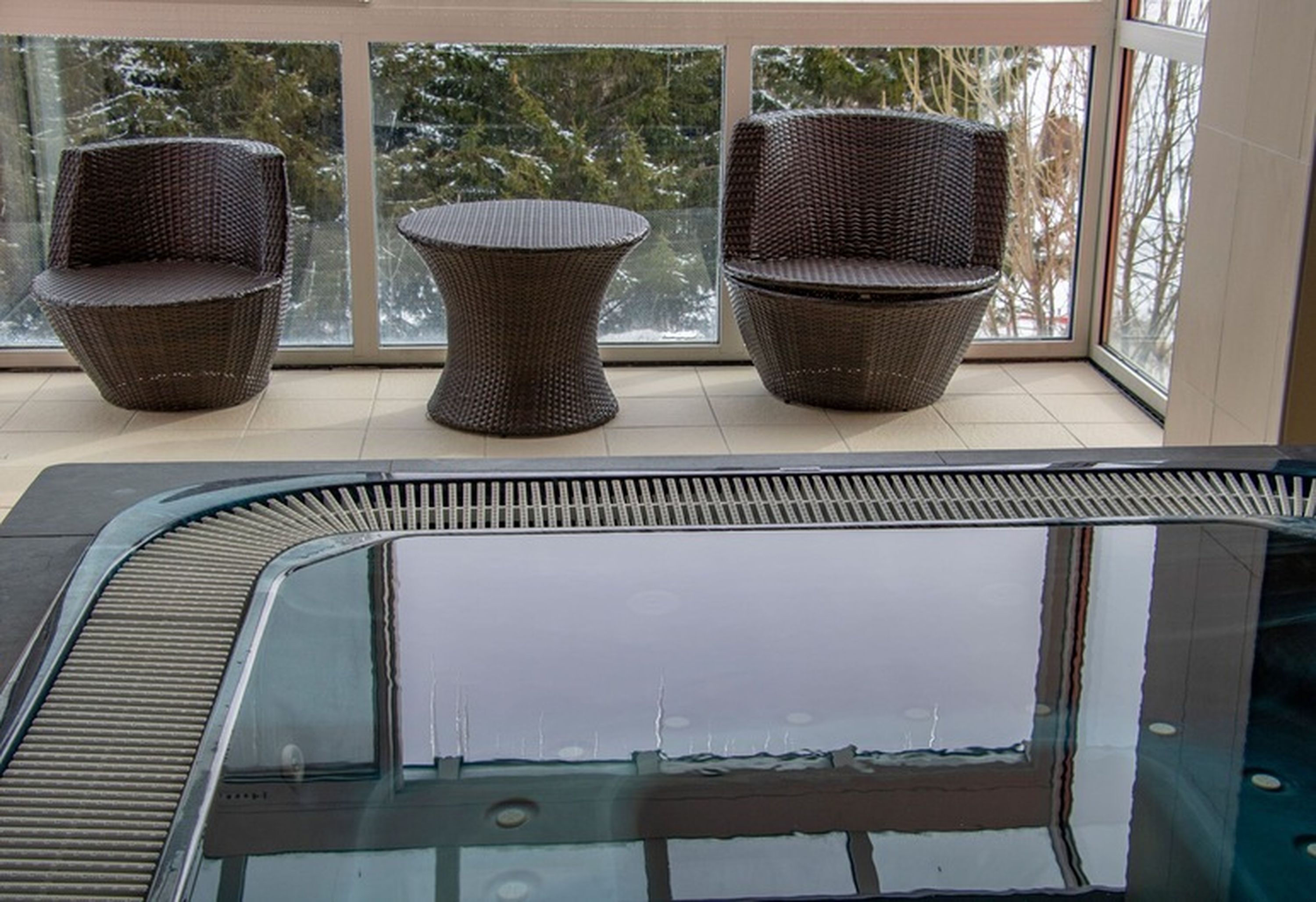 sauna, hot tub, steam room