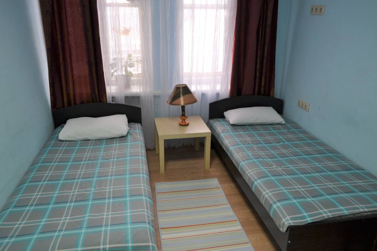 Iron/ironing board, free WiFi, bed sheets