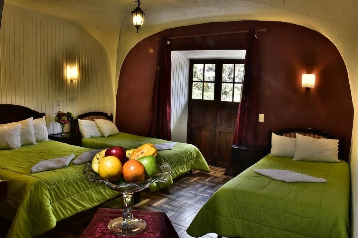 Triple Room, 3 Single Beds | In-room safe, desk, iron/ironing board (on request), free WiFi