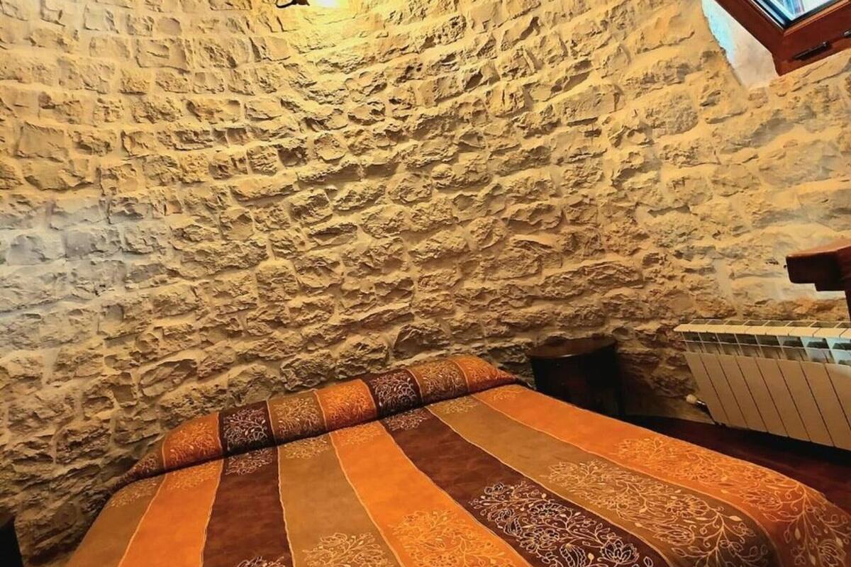 Romantic Apartment, 1 Bedroom, Kitchenette, Resort View | Desk, soundproofing, iron/ironing board (on request), free WiFi