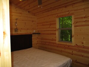 Cottage, 2 slaapkamers (No Linens Included) | 2 slaapkamers