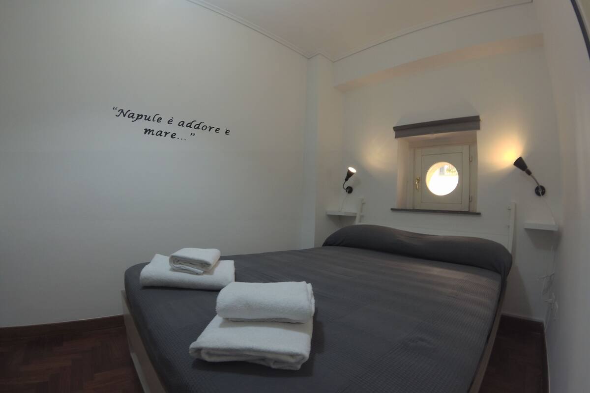 Habitación doble | Escritorio y wifi gratis
