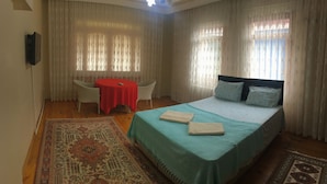 6 habitaciones, sistema de insonorización, wifi gratis y ropa de cama 