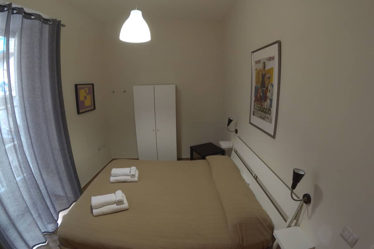 Standard Double Room, Shared Bathroom
